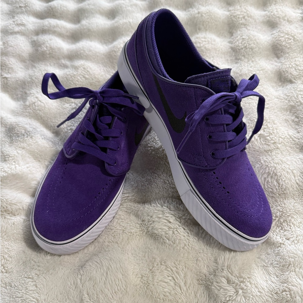 Purple Nike Sneakers with Black Swoosh - Big Kids 6.5 or Women’s 8